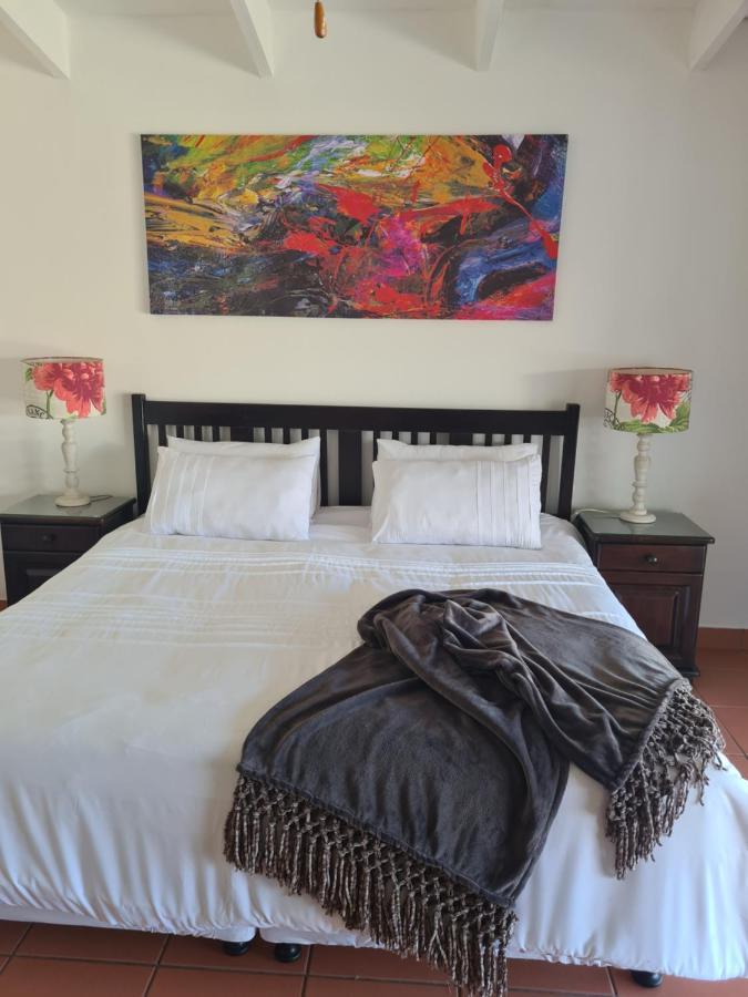 Indaba Manor On 413 Owen Ellis Dr Hotel Port Edward Exterior foto